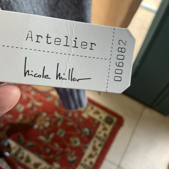 Artelier Nicole Miller Fate aisle cable sweater. - Picture 7 of 14